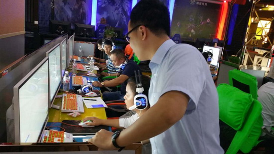 陶瓷十大品牌JXF吉祥坊陶瓷培训现场